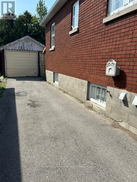 296 HURON STREET