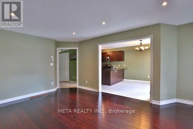 1628 GLENBOURNE DRIVE