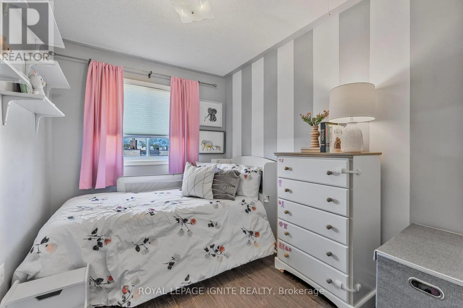 12 ELI SHACKLETON COURT