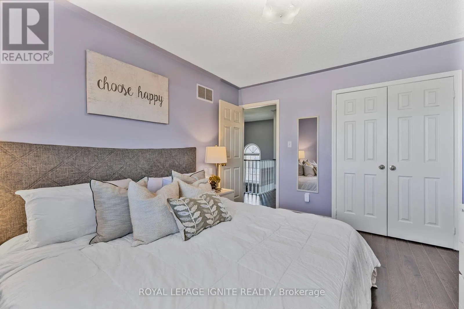 12 ELI SHACKLETON COURT