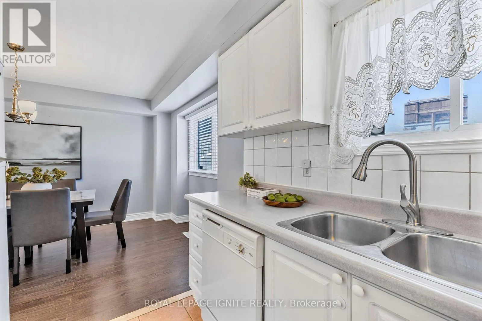 12 ELI SHACKLETON COURT