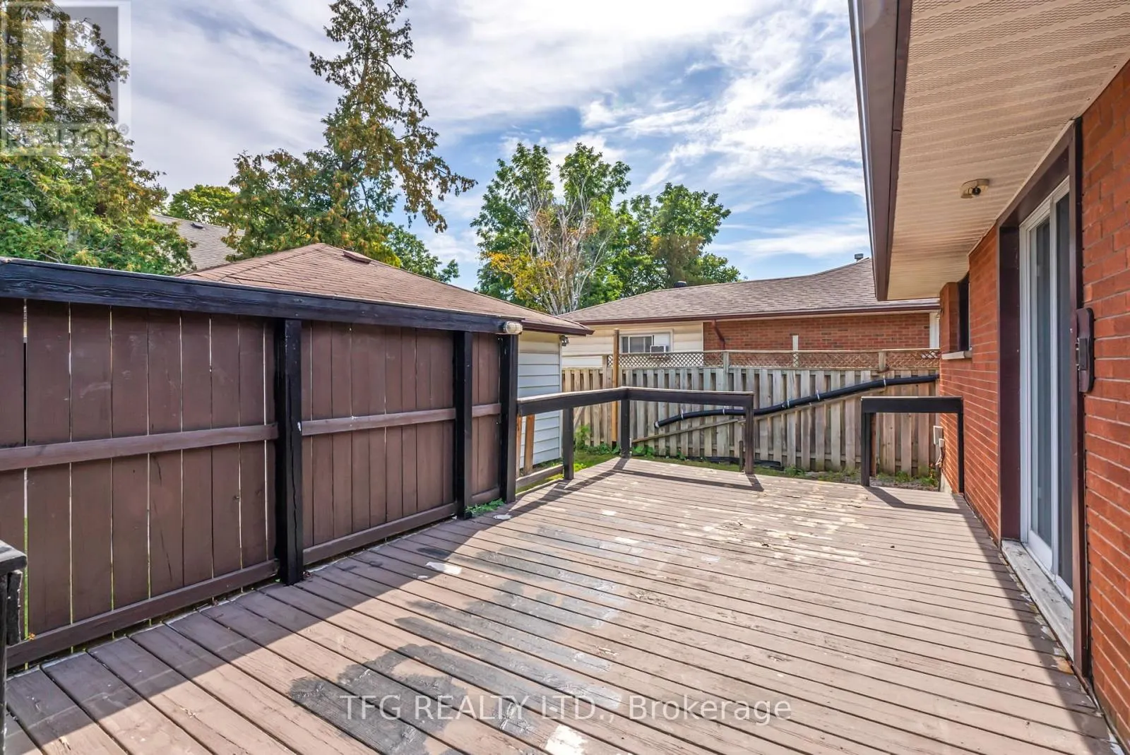 3 ROCKCLIFFE STREET