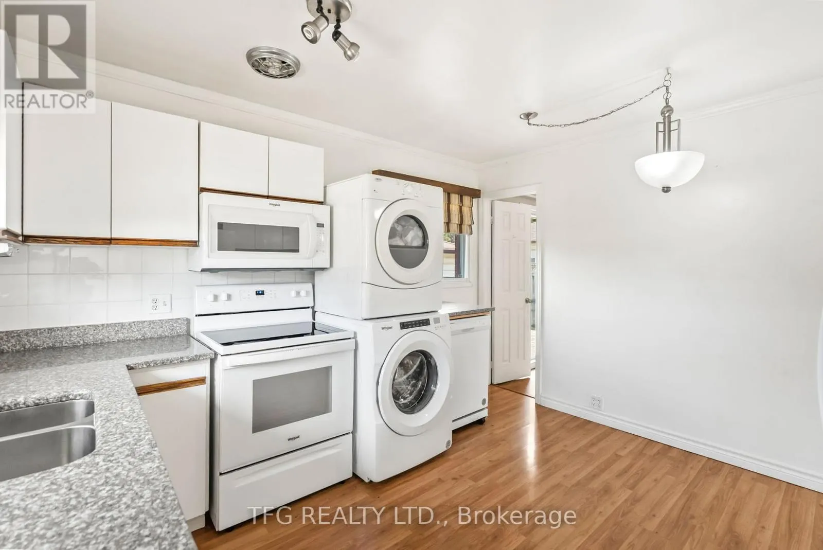 3 ROCKCLIFFE STREET