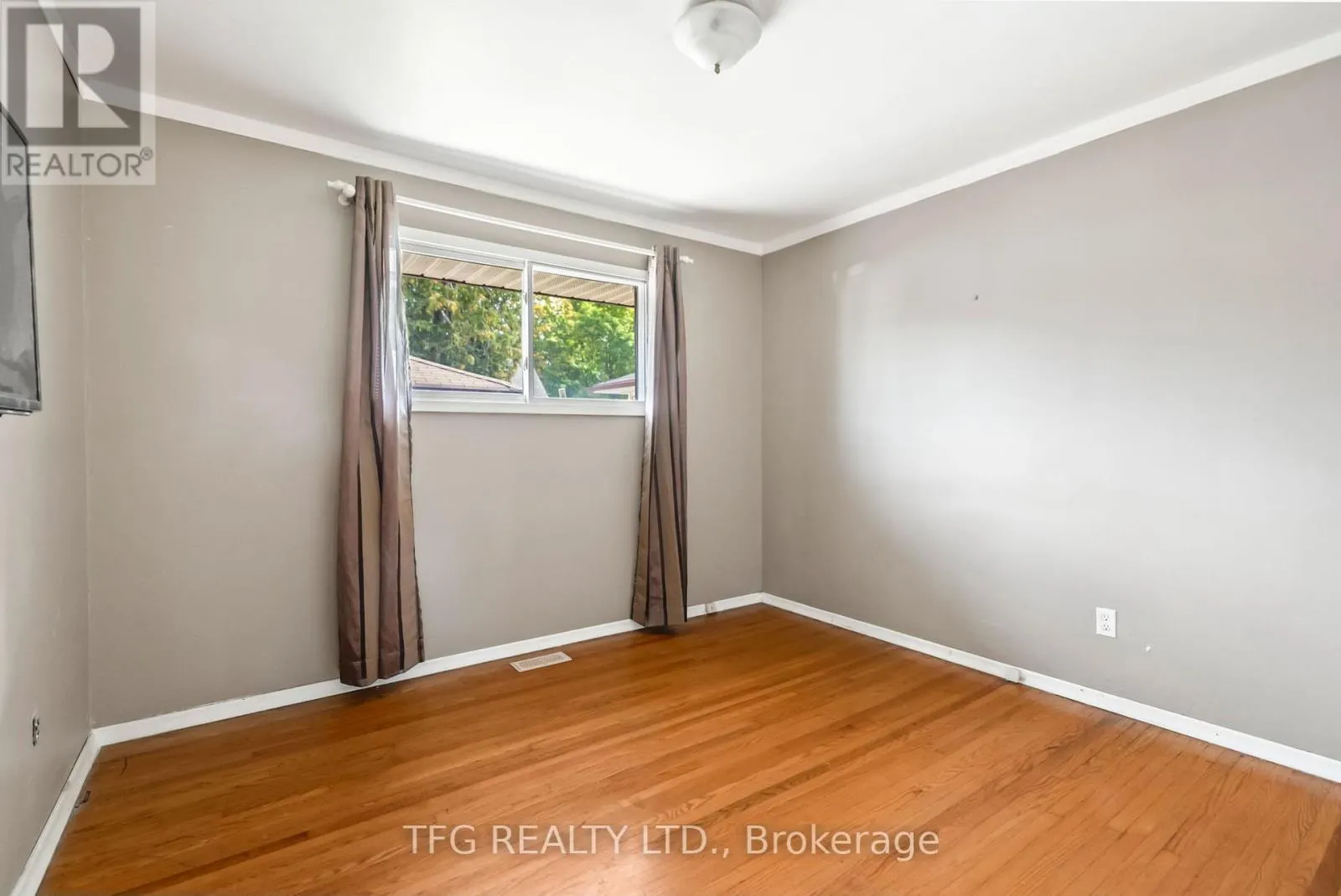 3 ROCKCLIFFE STREET