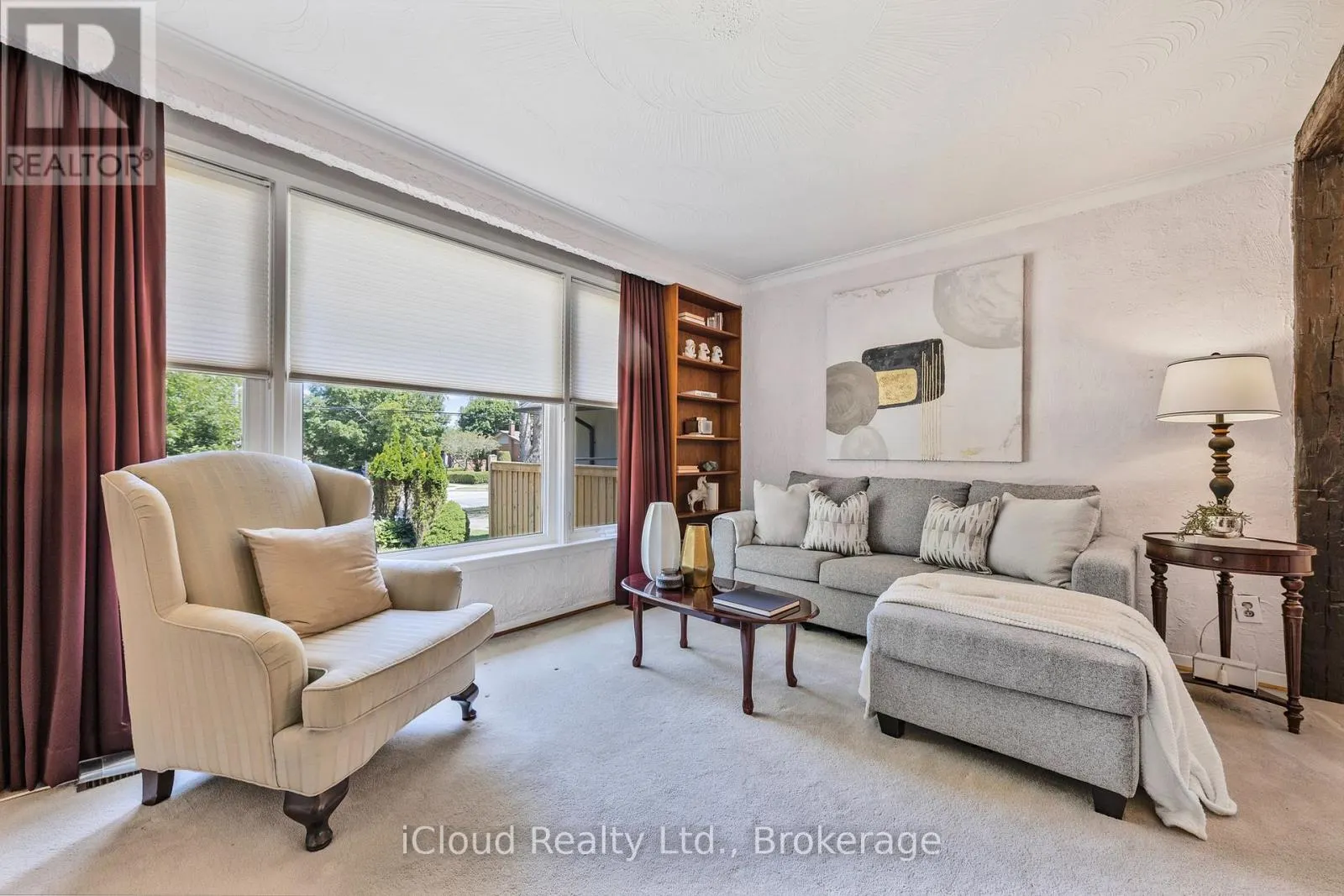 192 BEECHGROVE DRIVE