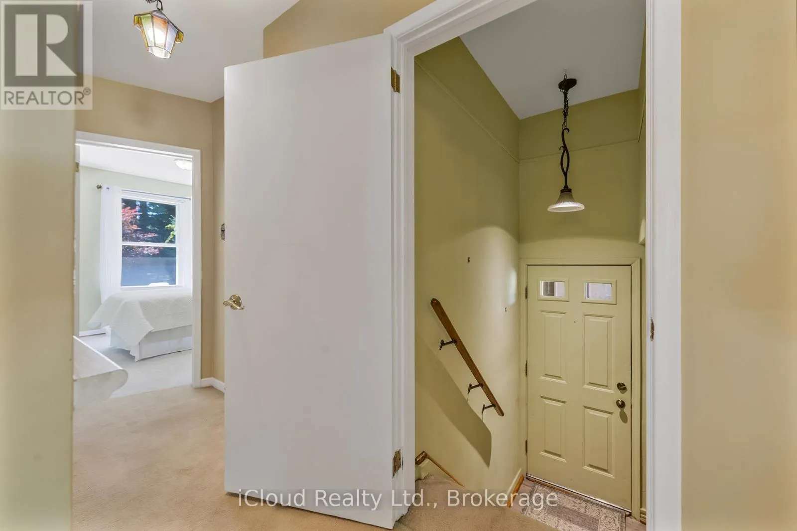 192 BEECHGROVE DRIVE