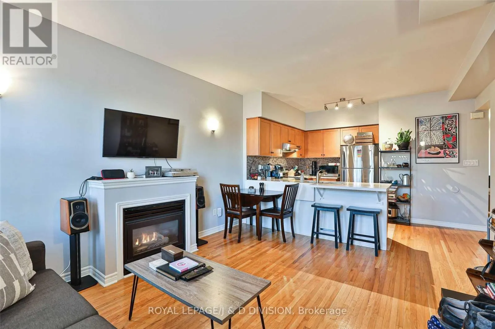 78B COXWELL AVENUE