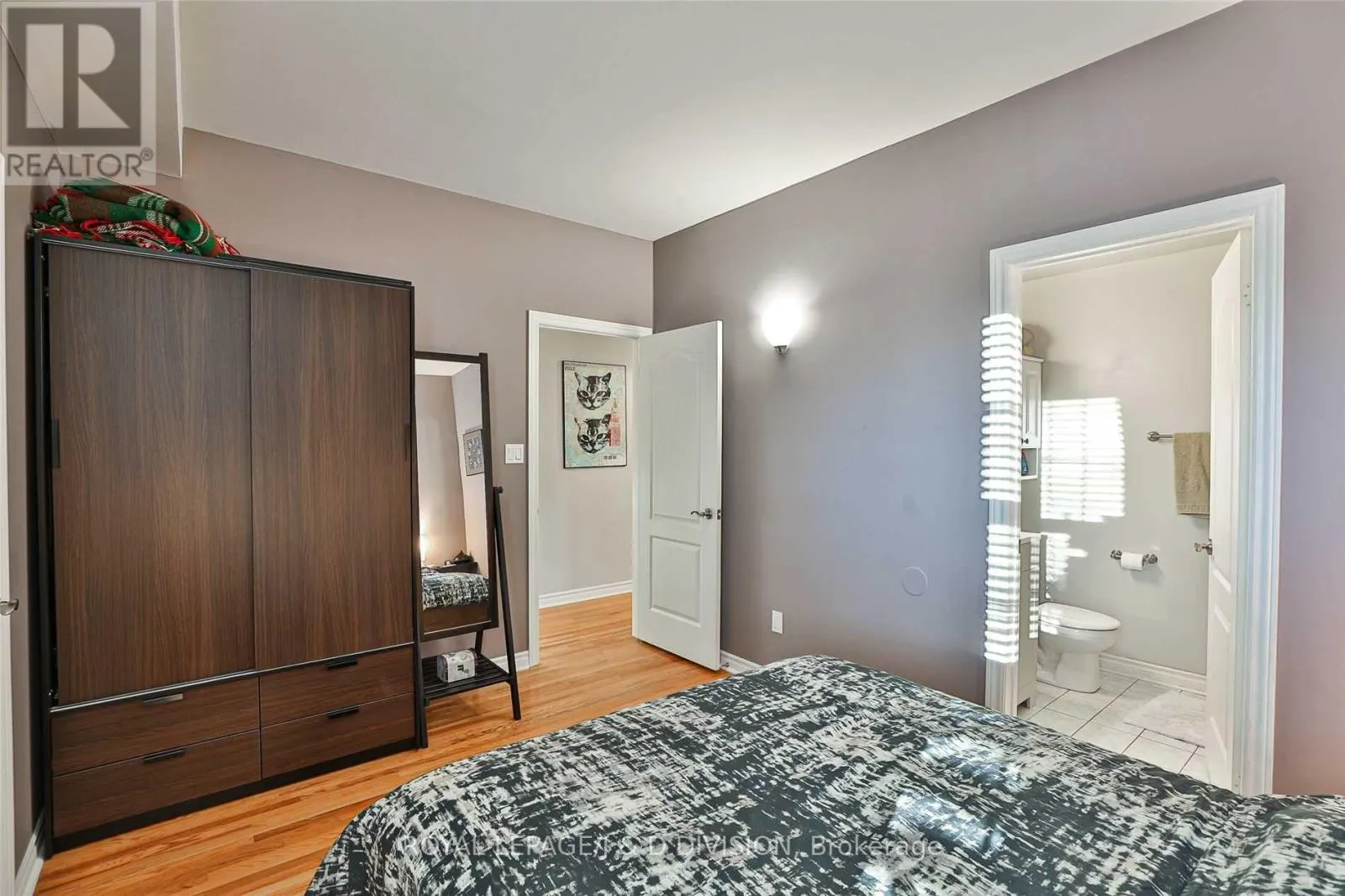 78B COXWELL AVENUE