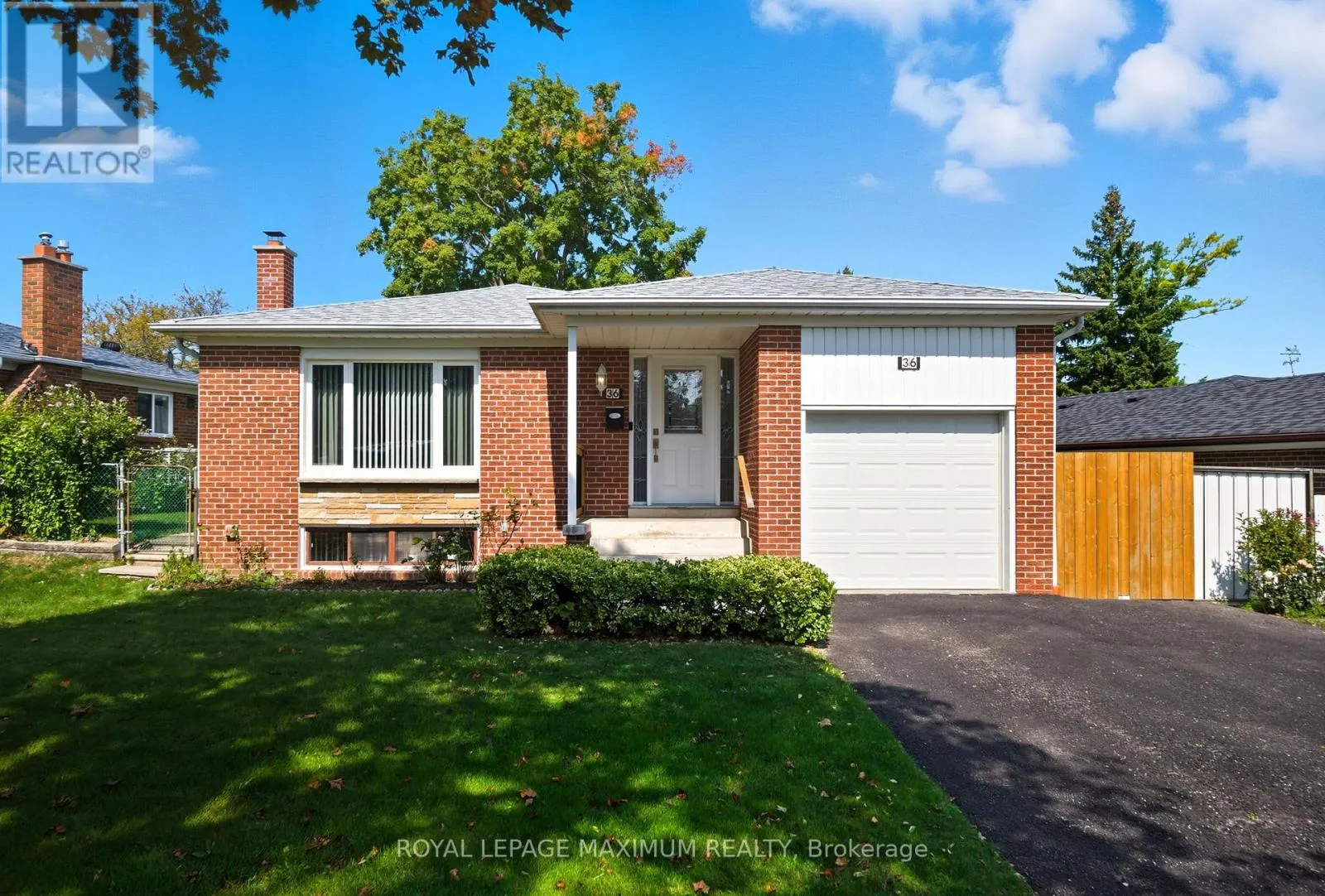36 BOARHILL DRIVE