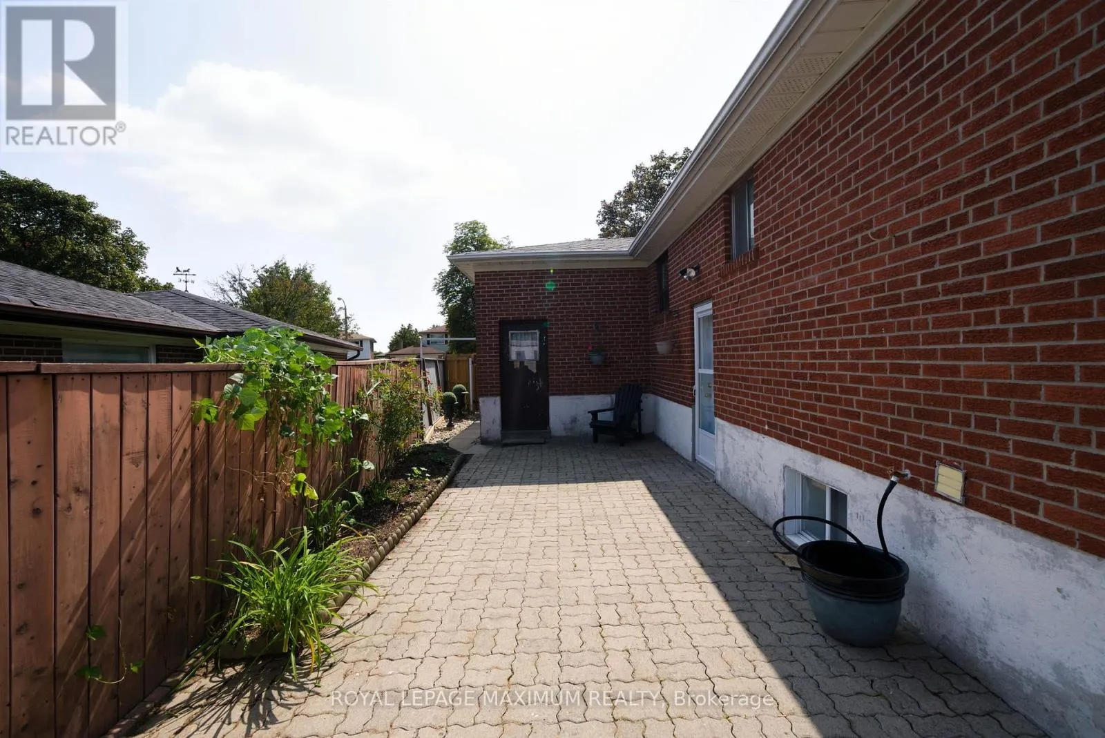 36 BOARHILL DRIVE