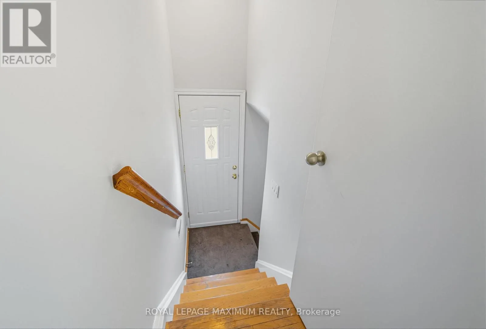 36 BOARHILL DRIVE