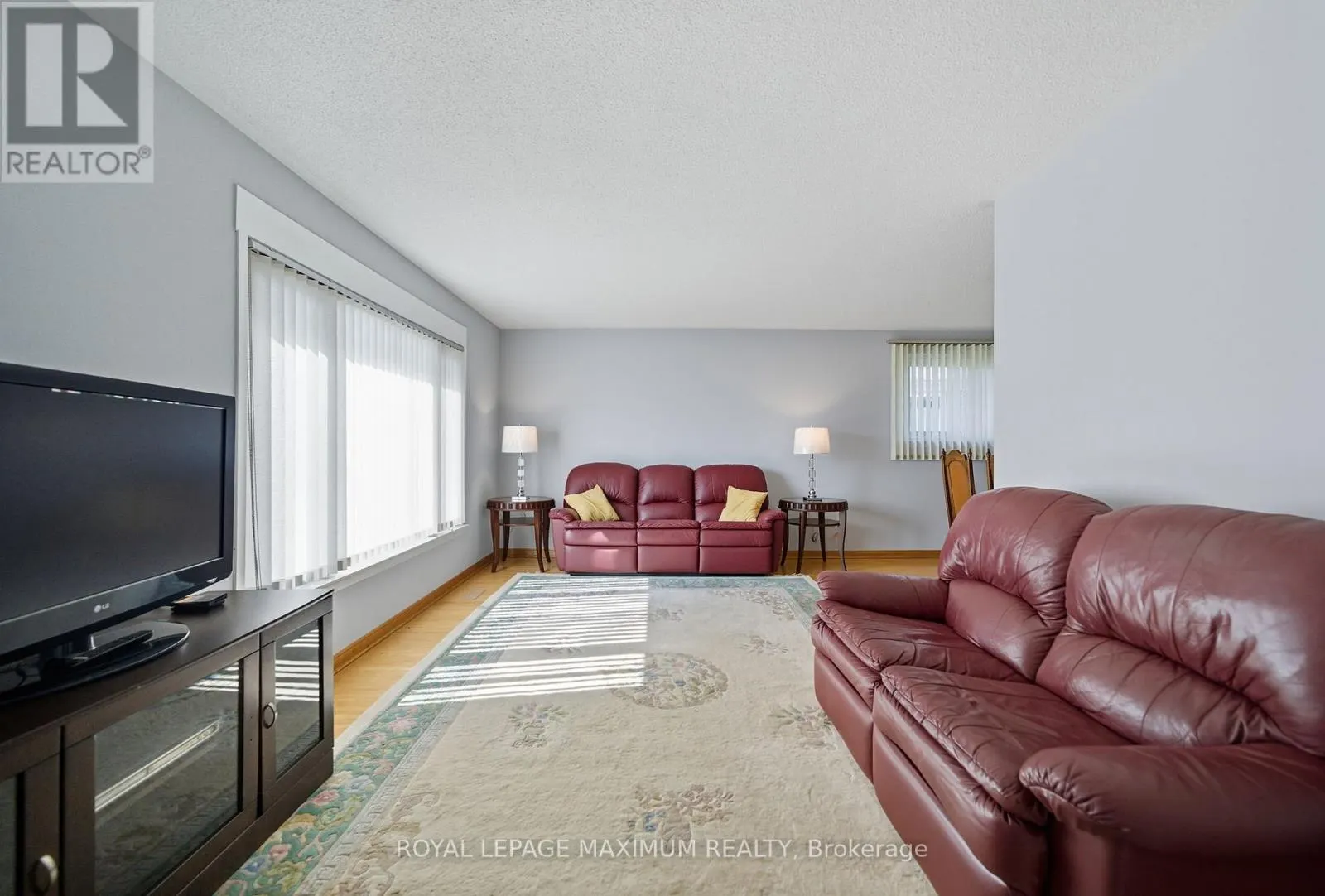 36 BOARHILL DRIVE