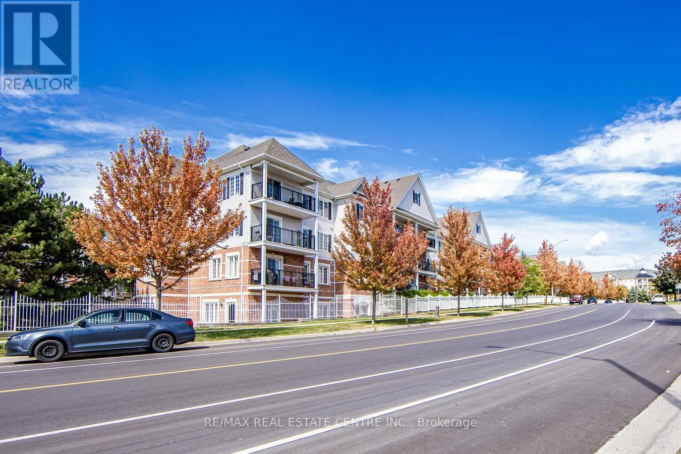 207 - 106 ASPEN SPRINGS DRIVE