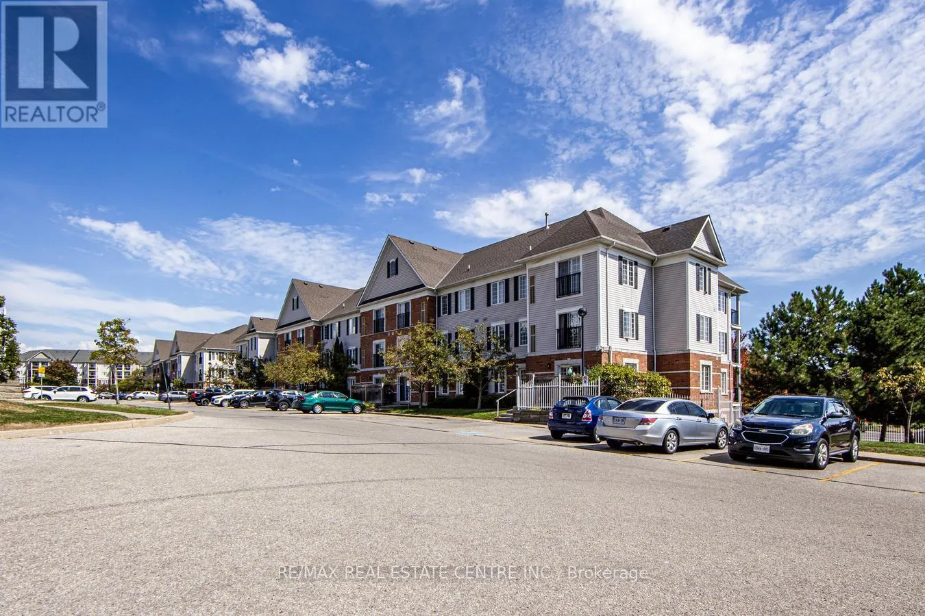 207 - 106 ASPEN SPRINGS DRIVE