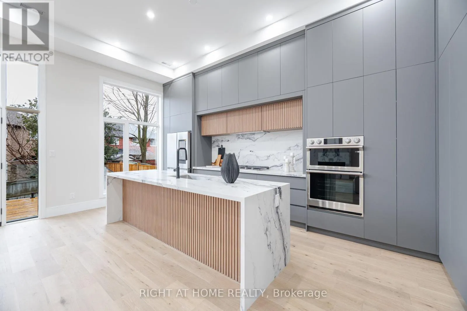 1950 ROSEBANK ROAD