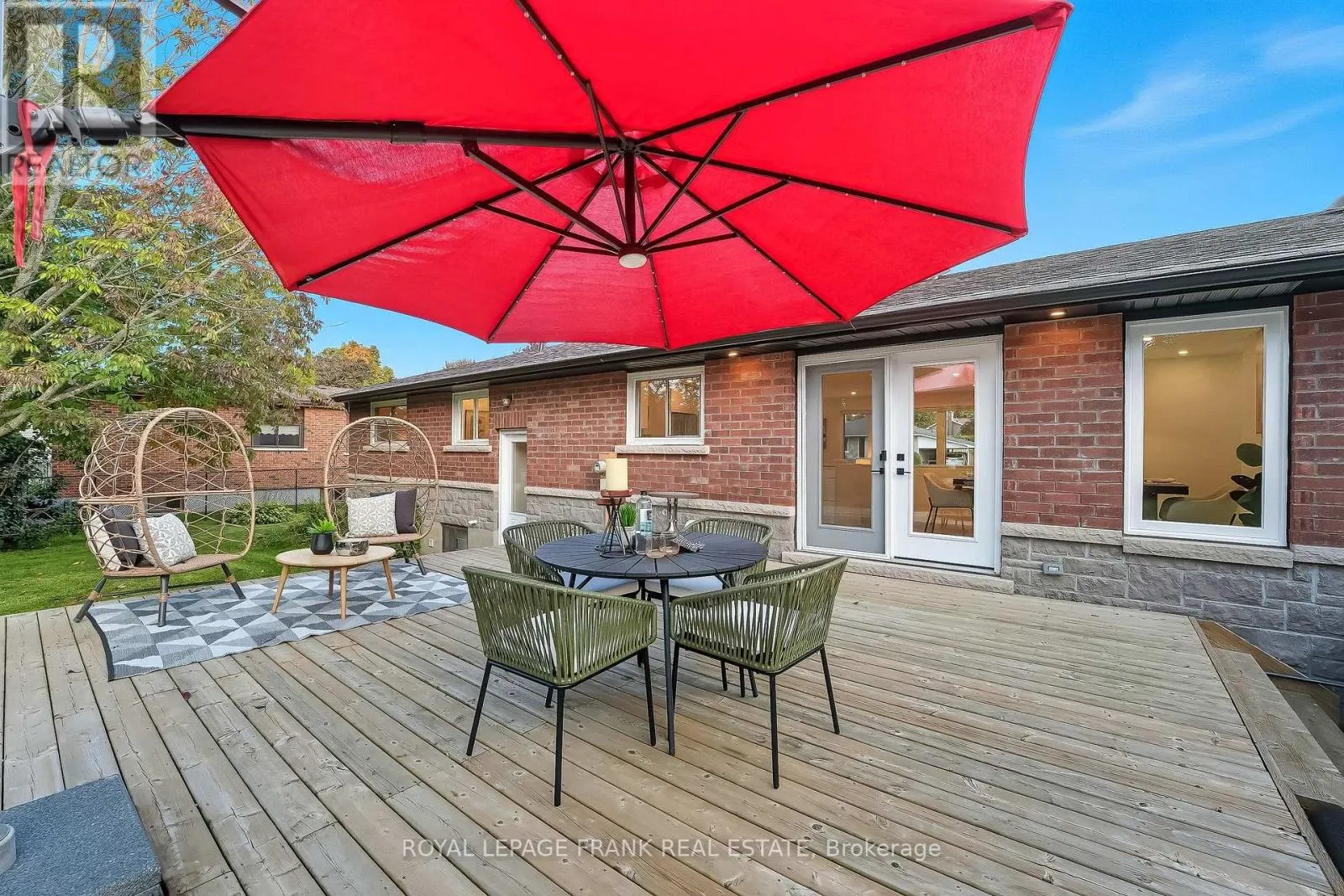 393 LORNE STREET