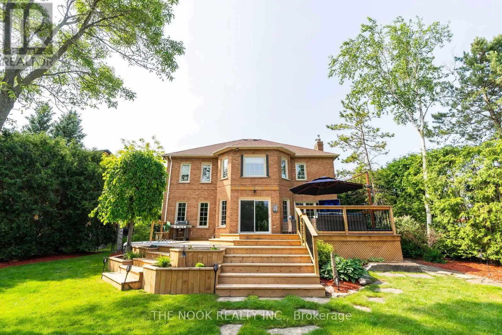 3 RAMSDEN COURT