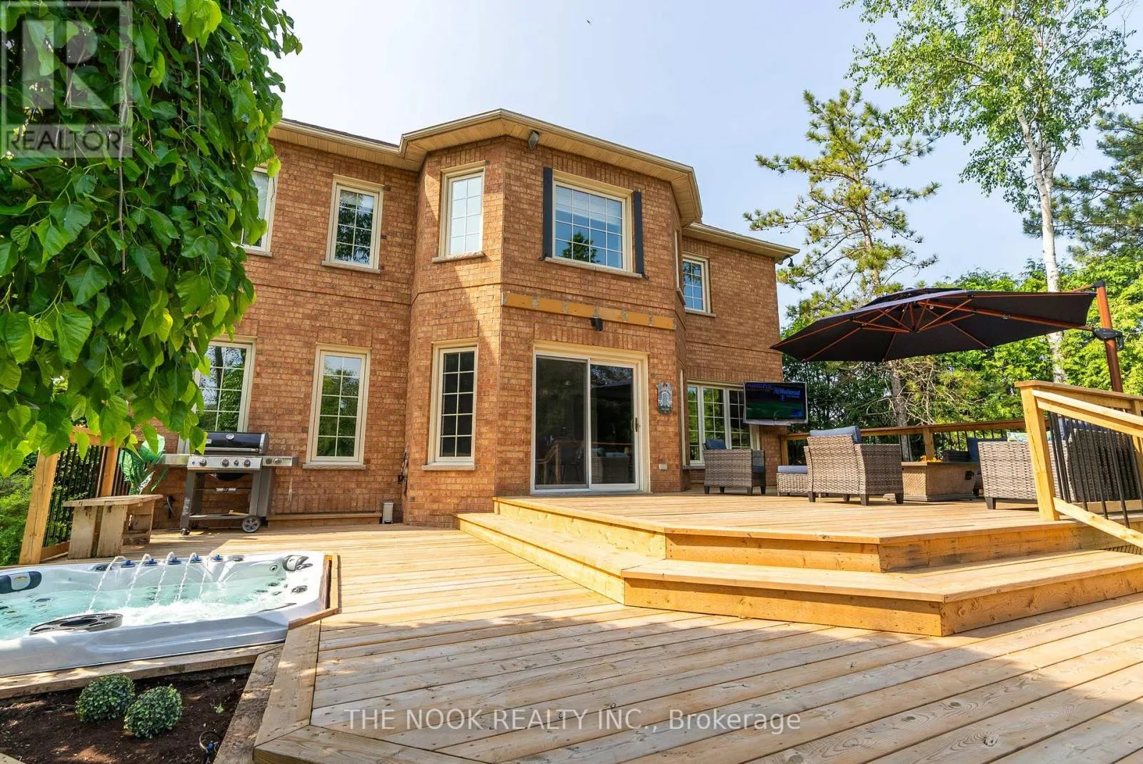 3 RAMSDEN COURT