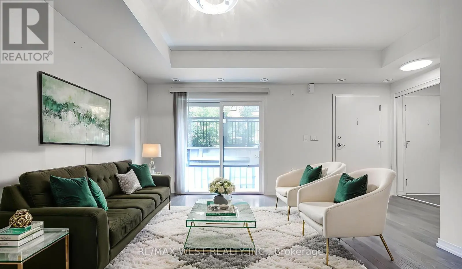 118 - 510 KINGBIRD GROVE