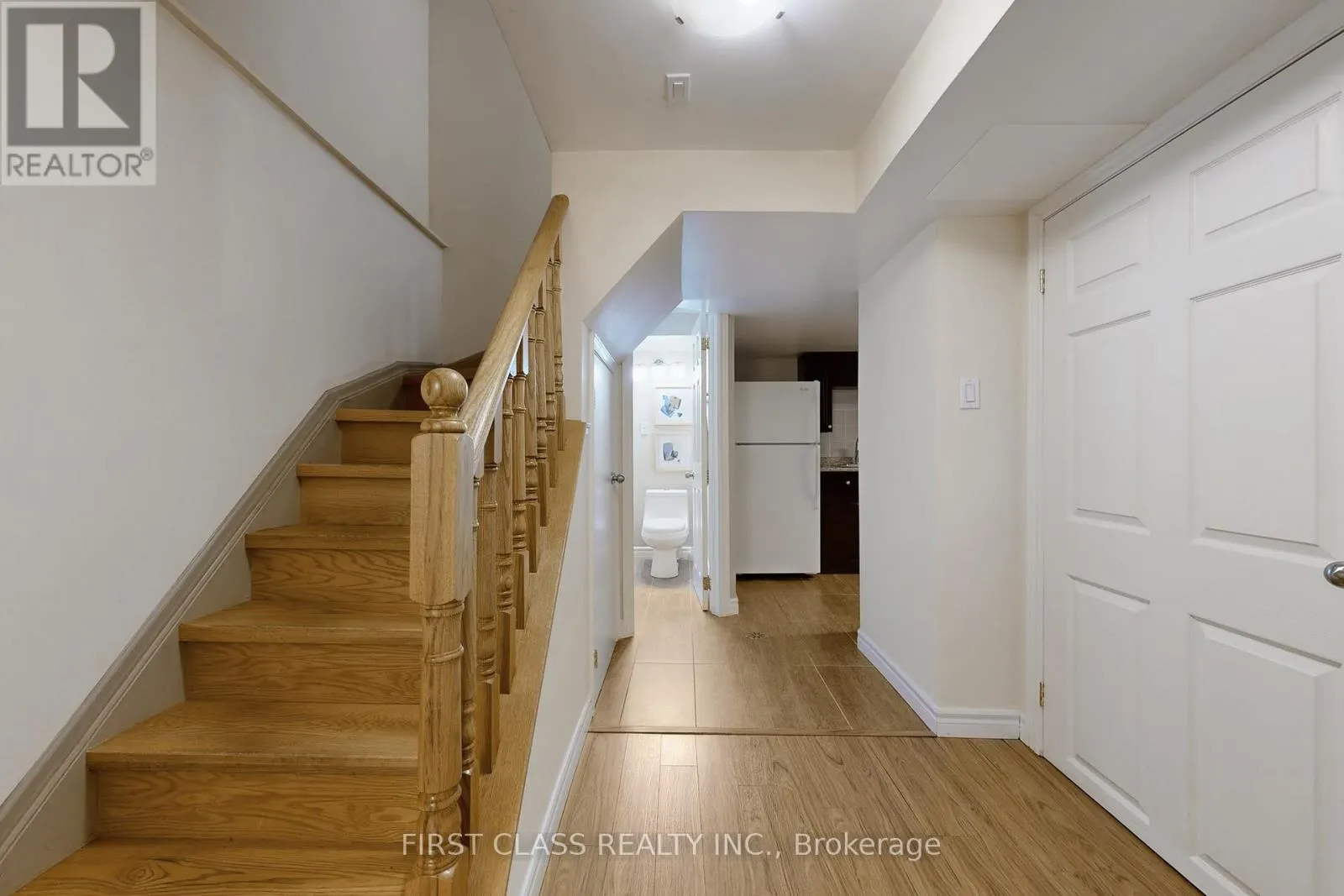 63 MOOREHOUSE DRIVE