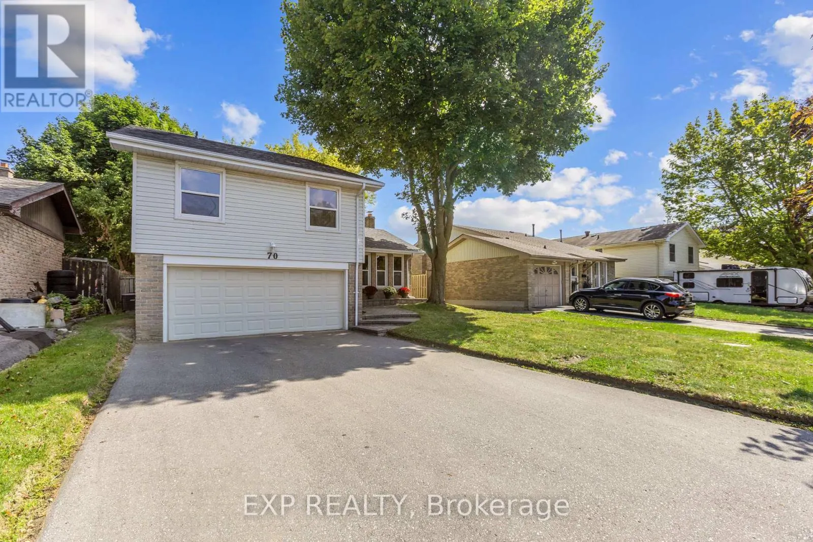 70 PILKINGTON CRESCENT