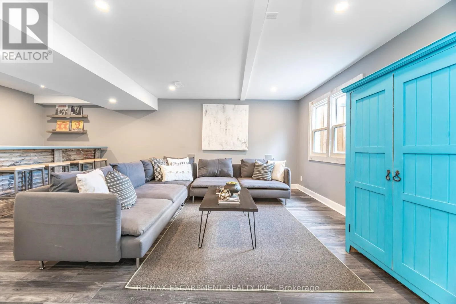 362 PRINCE OF WALES DRIVE