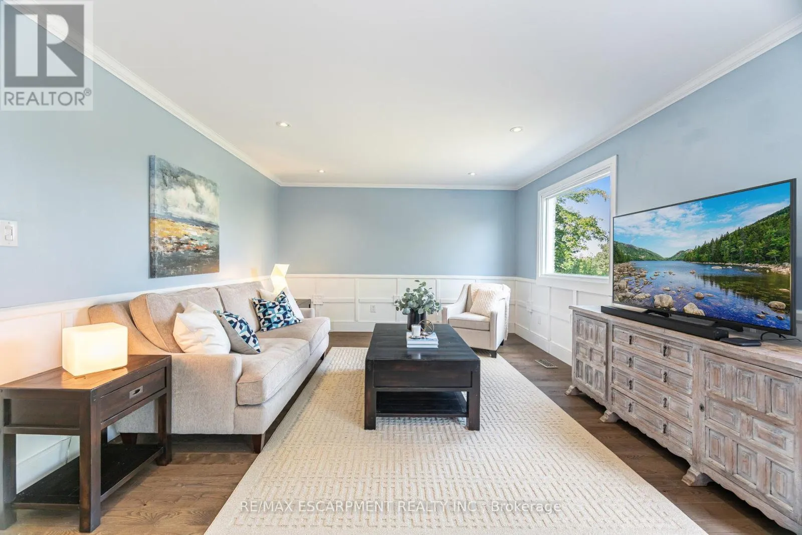 362 PRINCE OF WALES DRIVE
