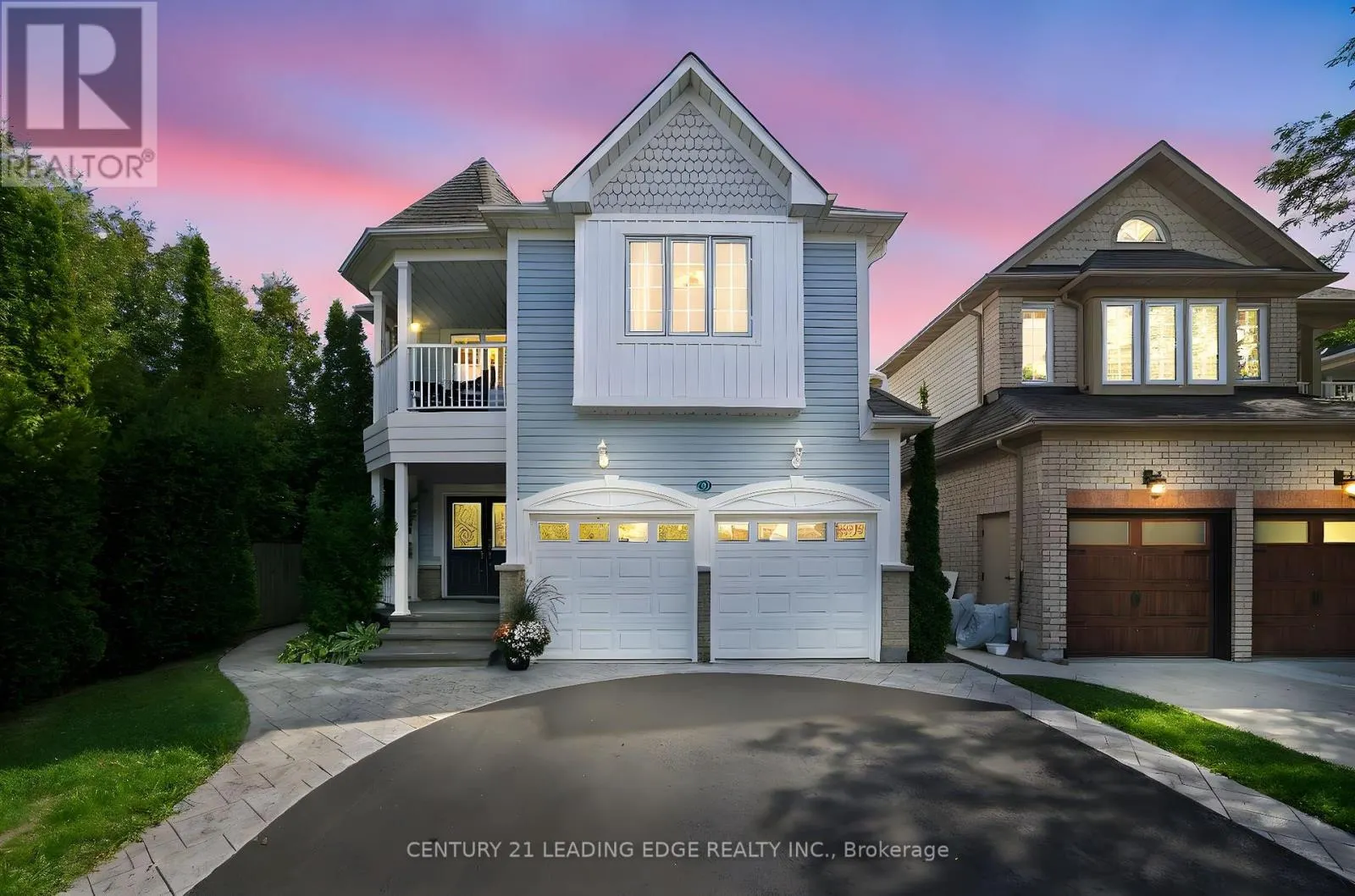 61 SCADDING AVENUE