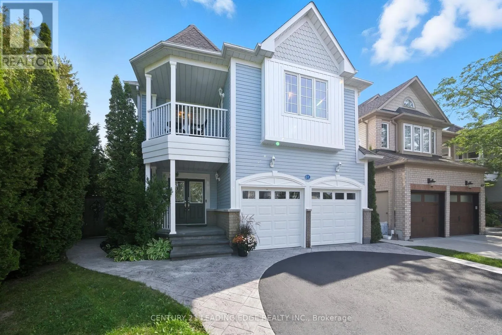 61 SCADDING AVENUE