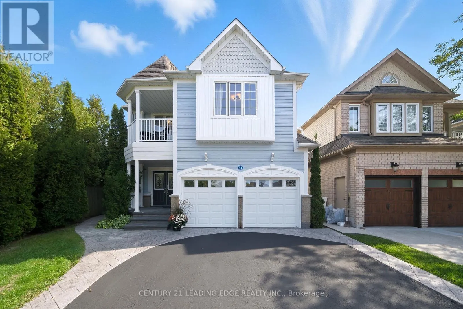61 SCADDING AVENUE