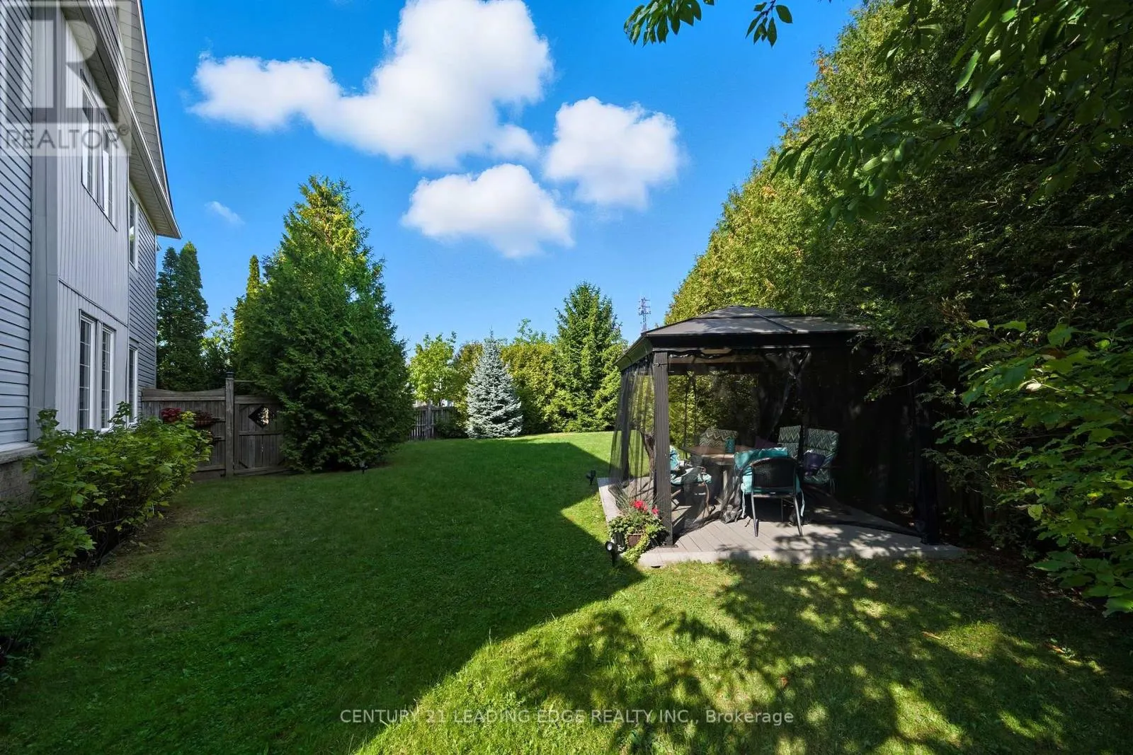 61 SCADDING AVENUE