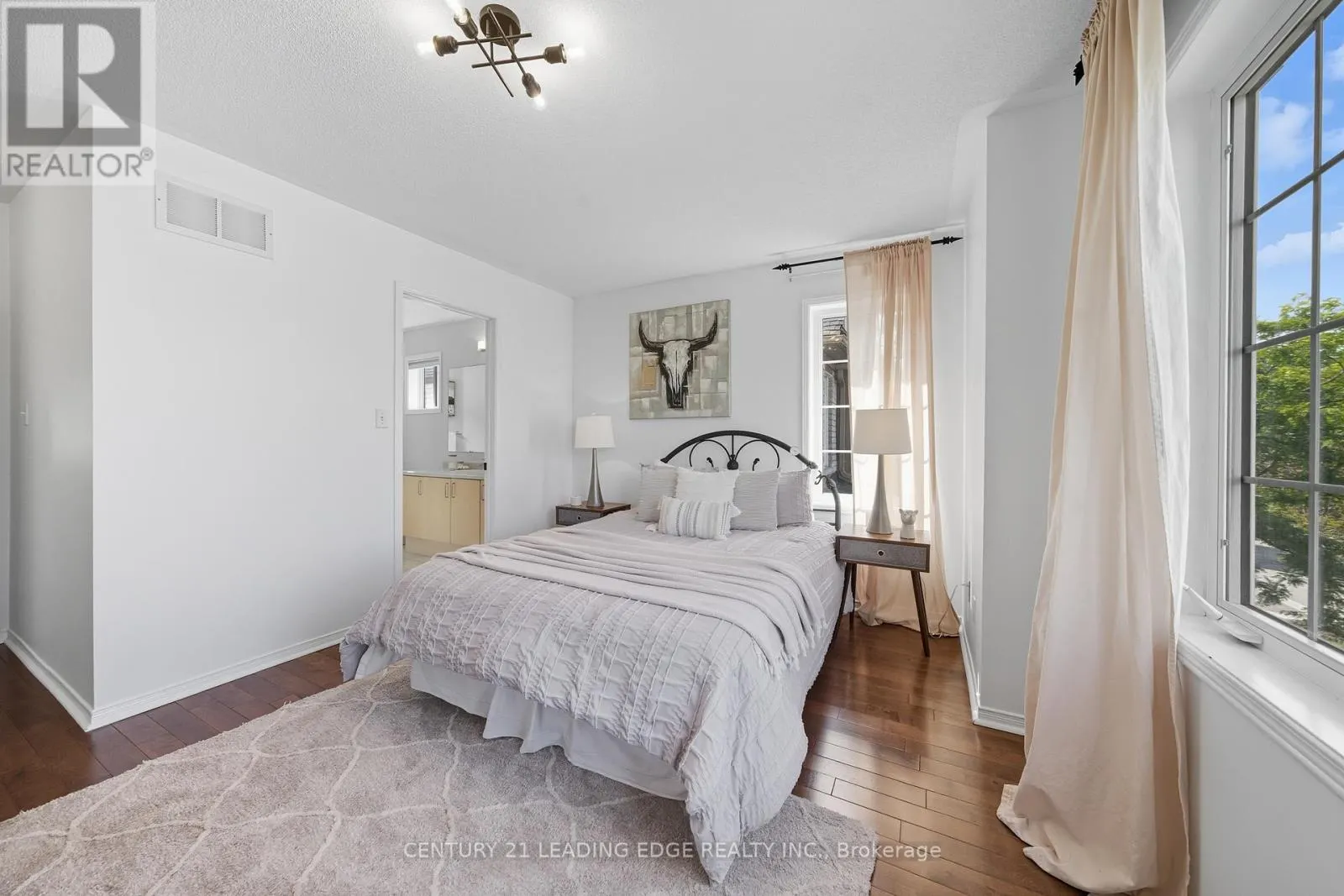 61 SCADDING AVENUE