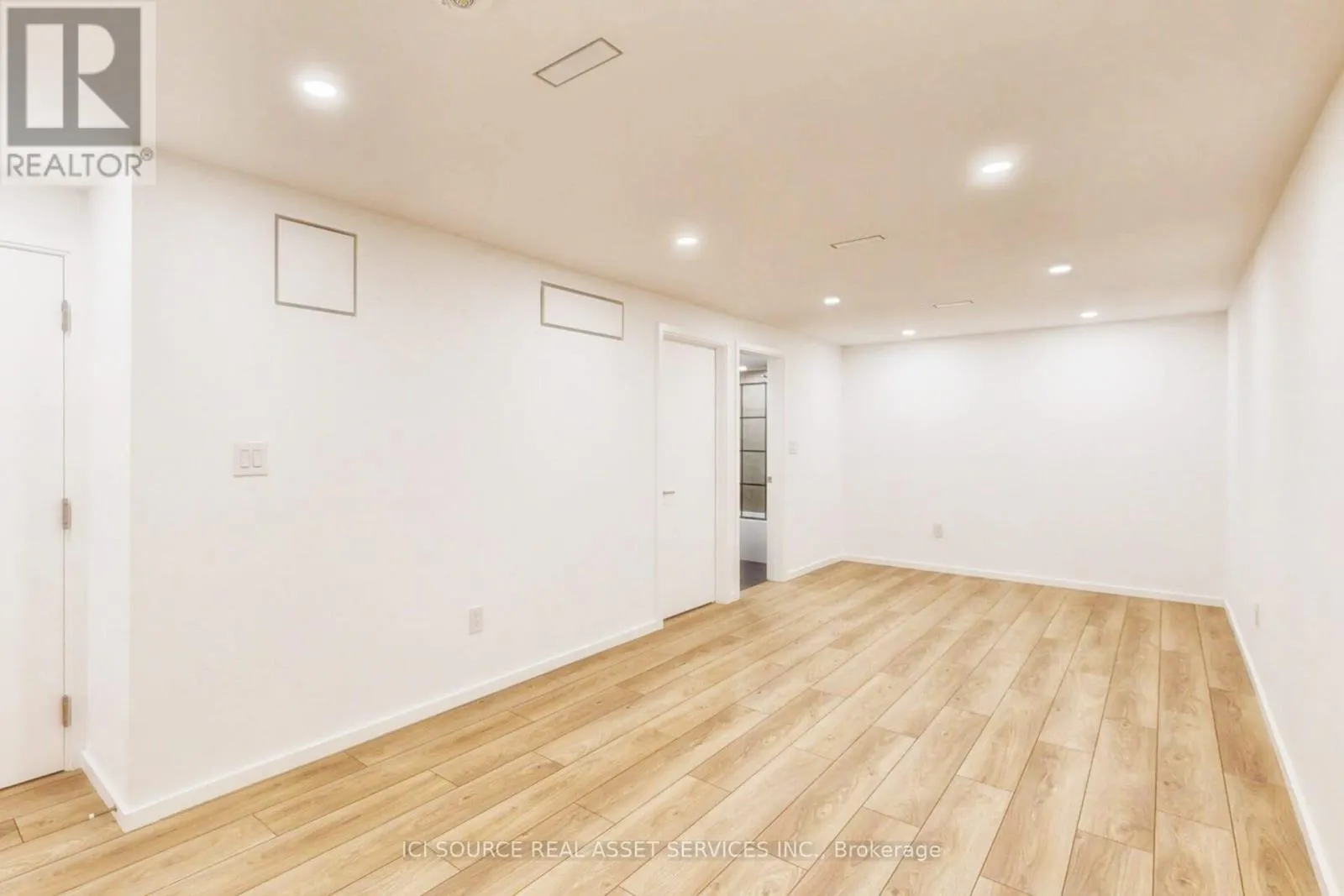SUITE #1 - 22 BOULTON AVENUE