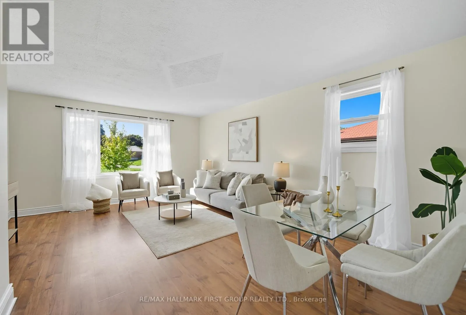 1425 EVANGELINE DRIVE