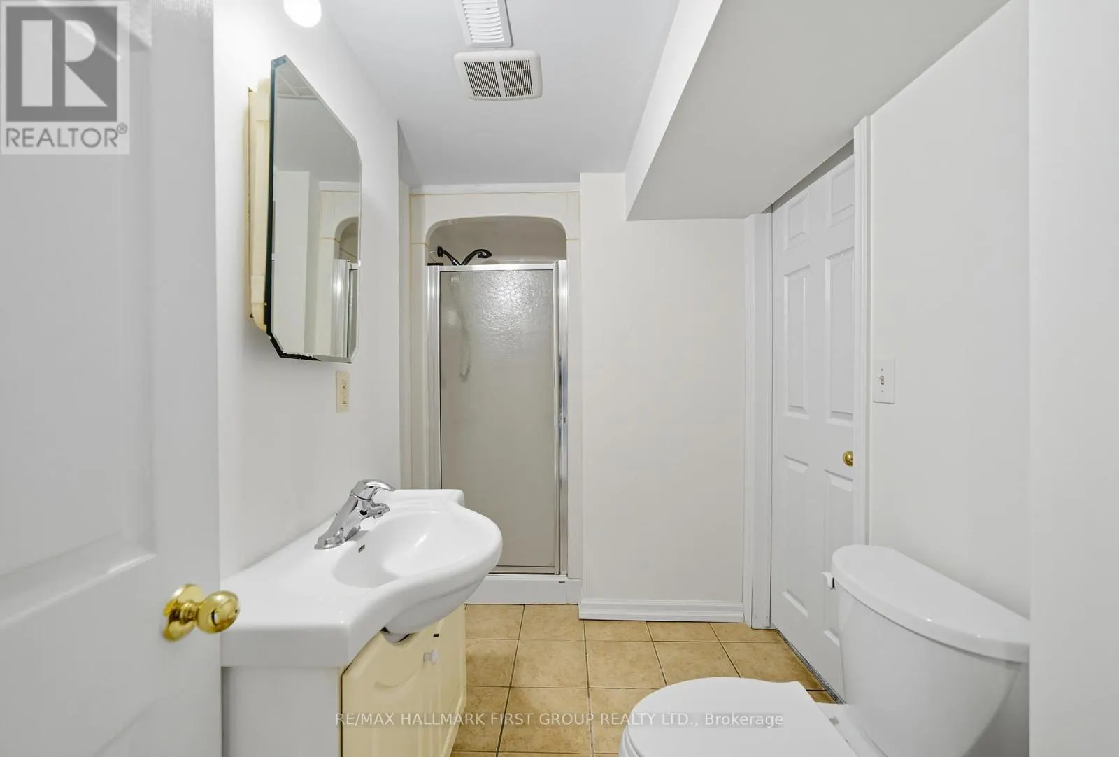 1425 EVANGELINE DRIVE