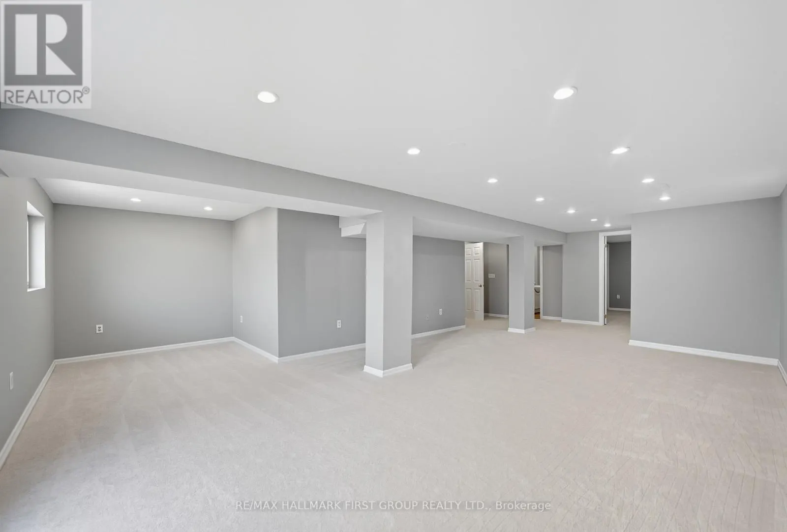 1425 EVANGELINE DRIVE