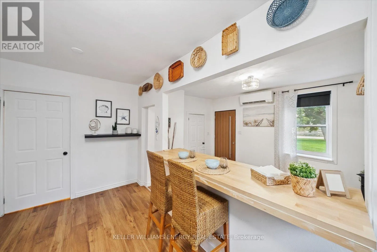 2 BOULTON STREET