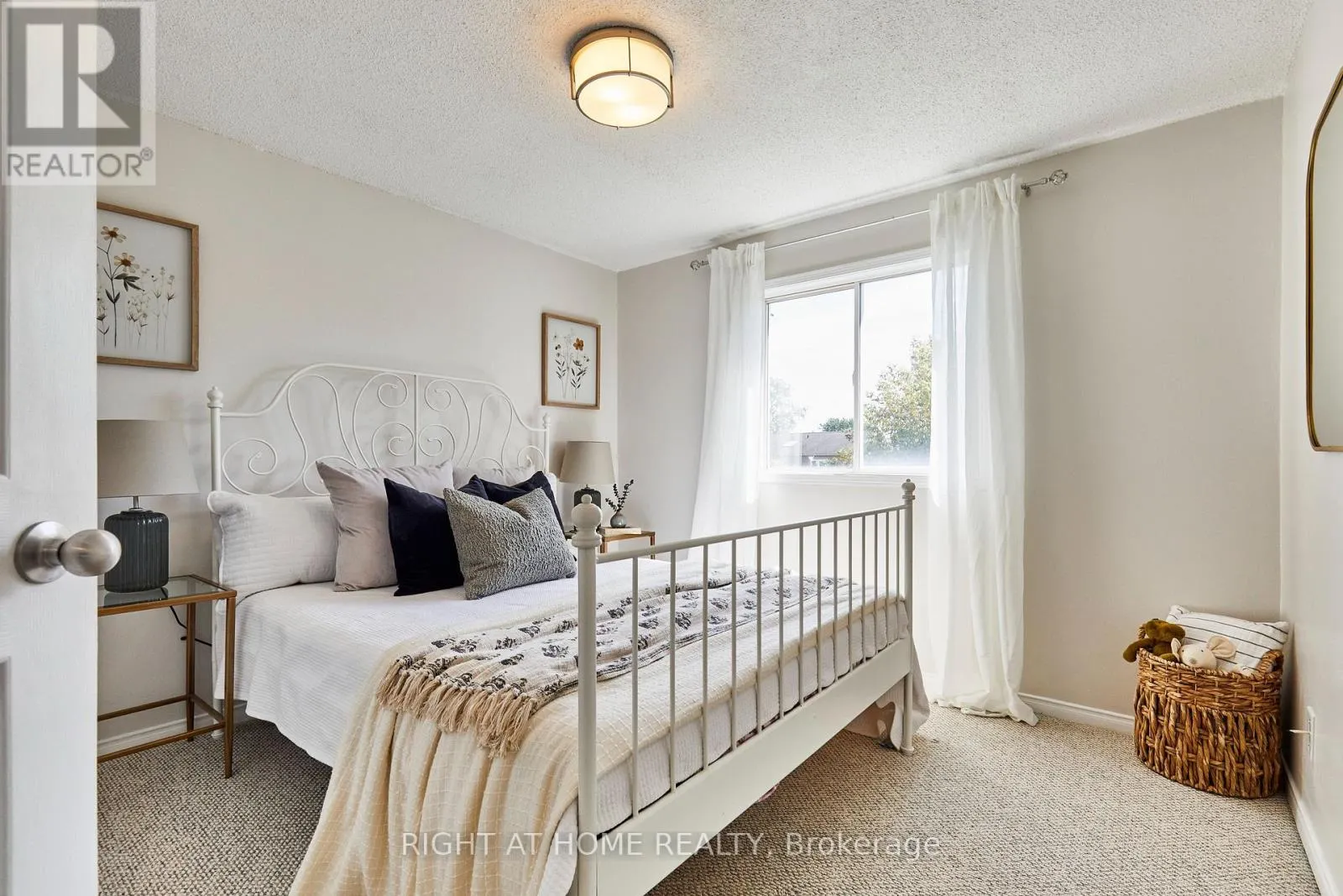 1307 ANDOVER DRIVE