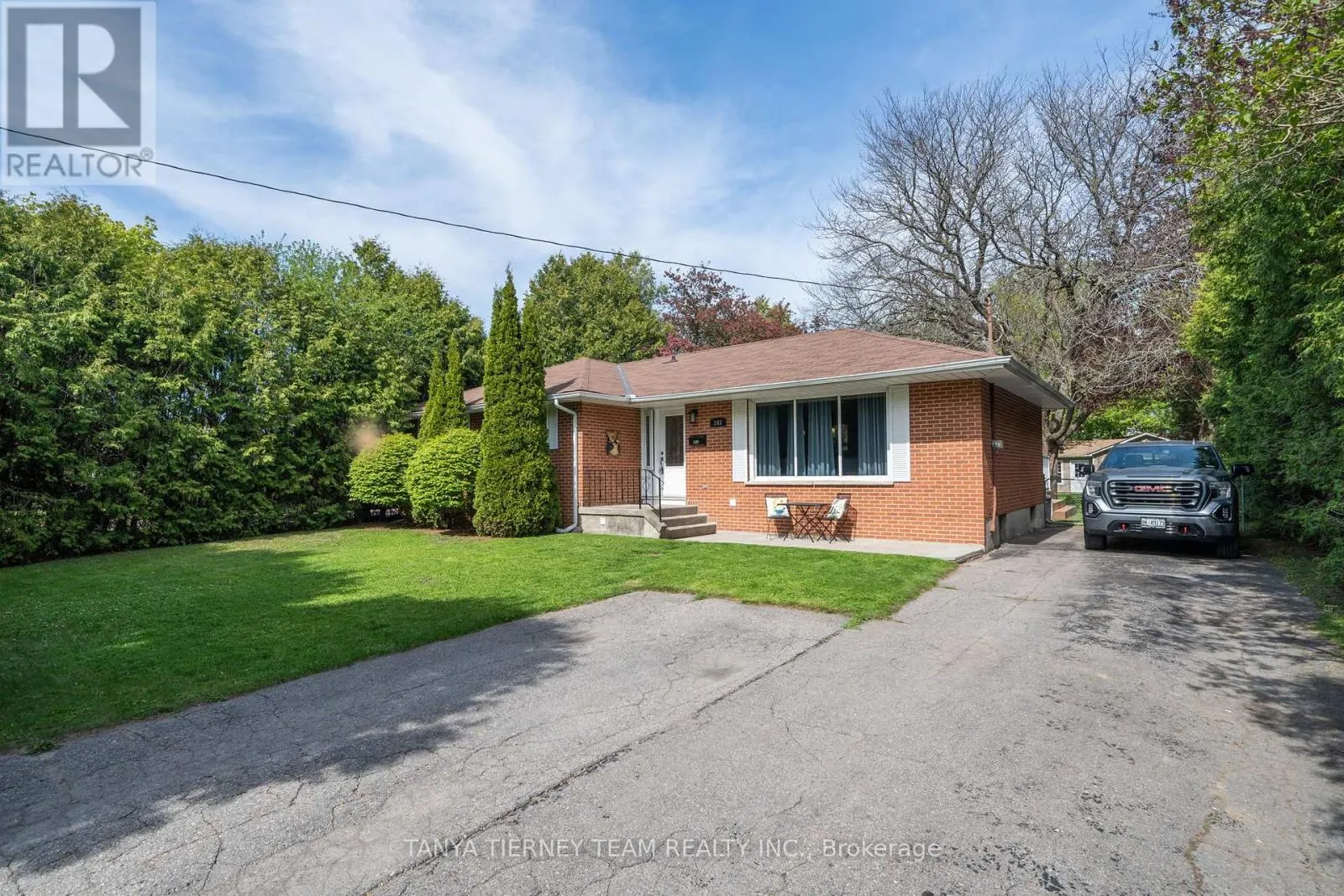 243 GARRARD ROAD