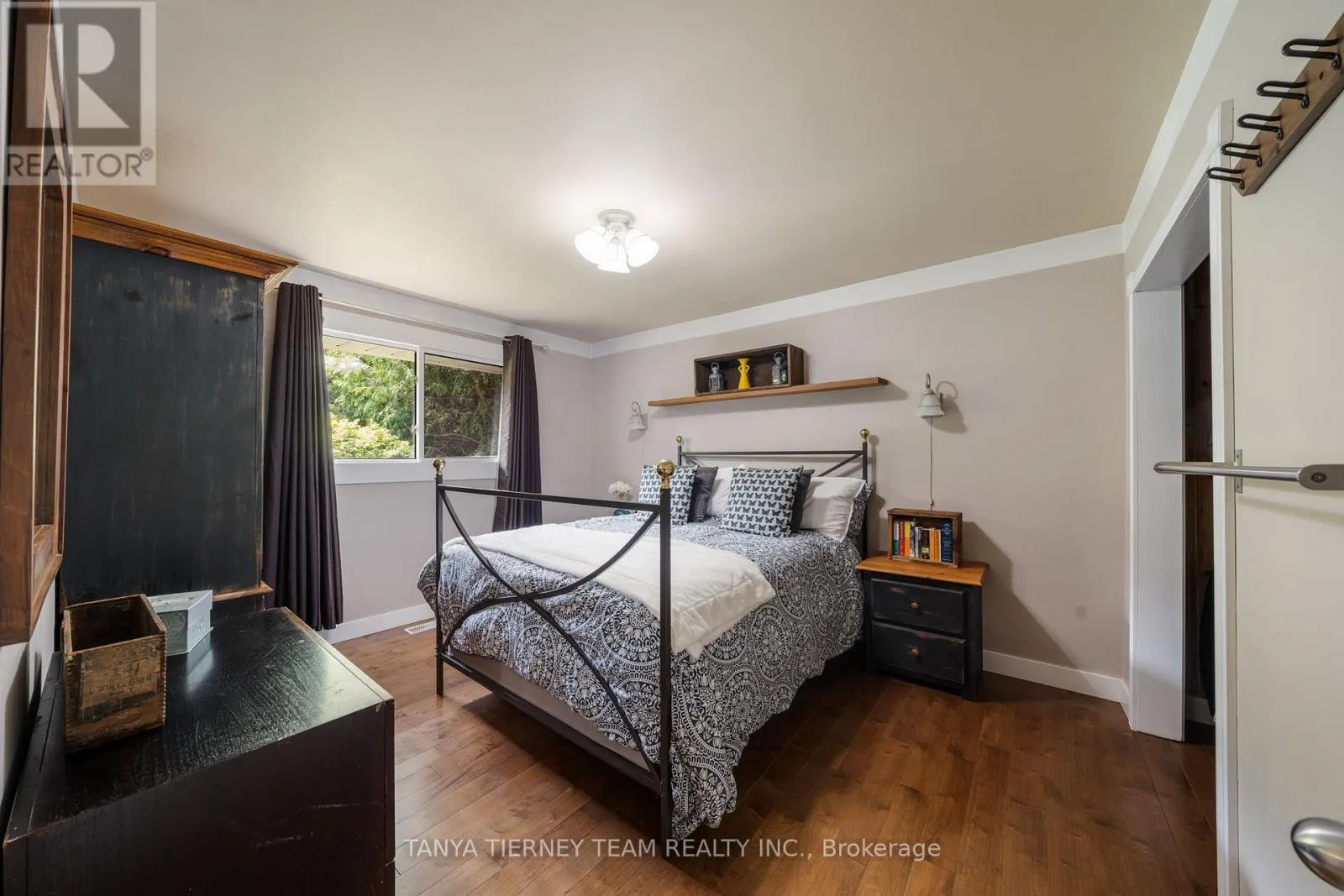 243 GARRARD ROAD