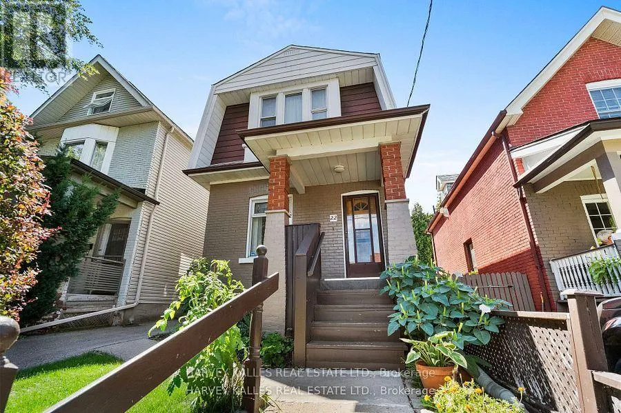 22 SEYMOUR AVENUE