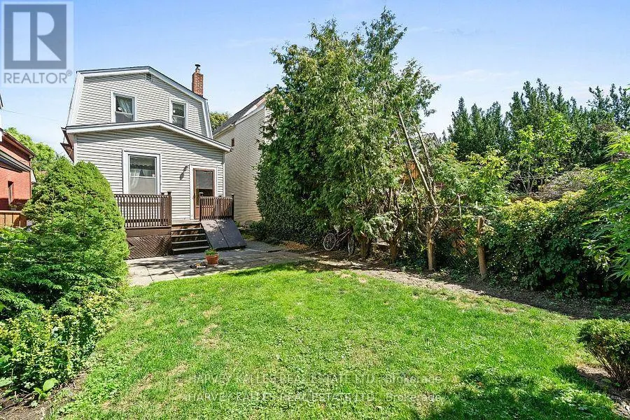 22 SEYMOUR AVENUE