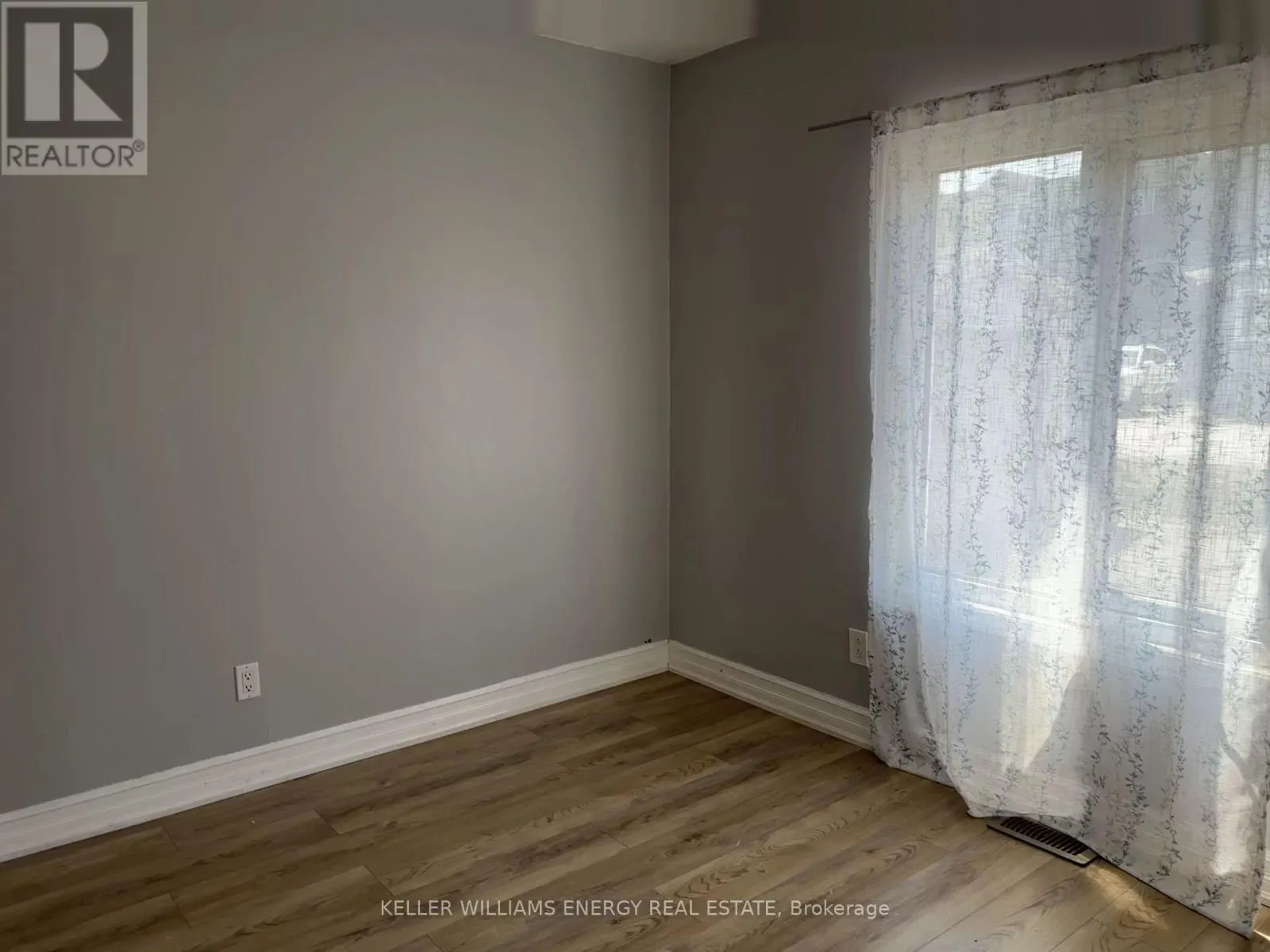199 BLOOR STREET W