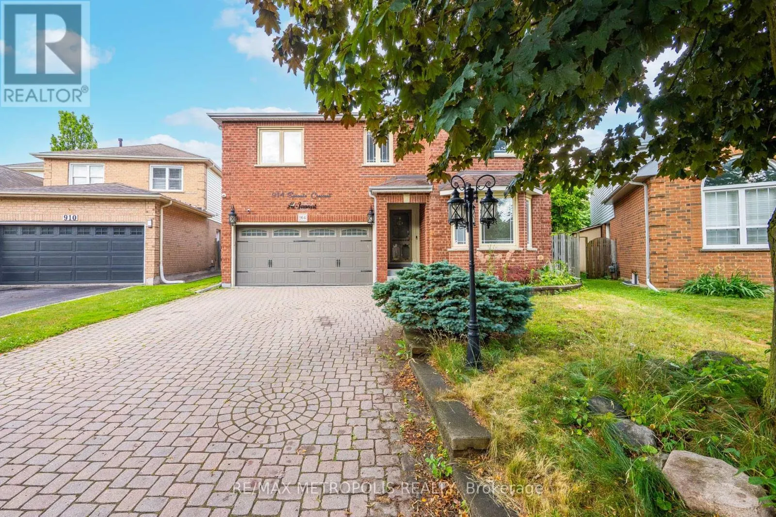 914 SPROULE CRESCENT