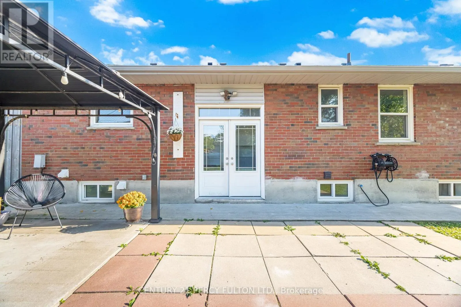 600 RIDGEWAY AVENUE