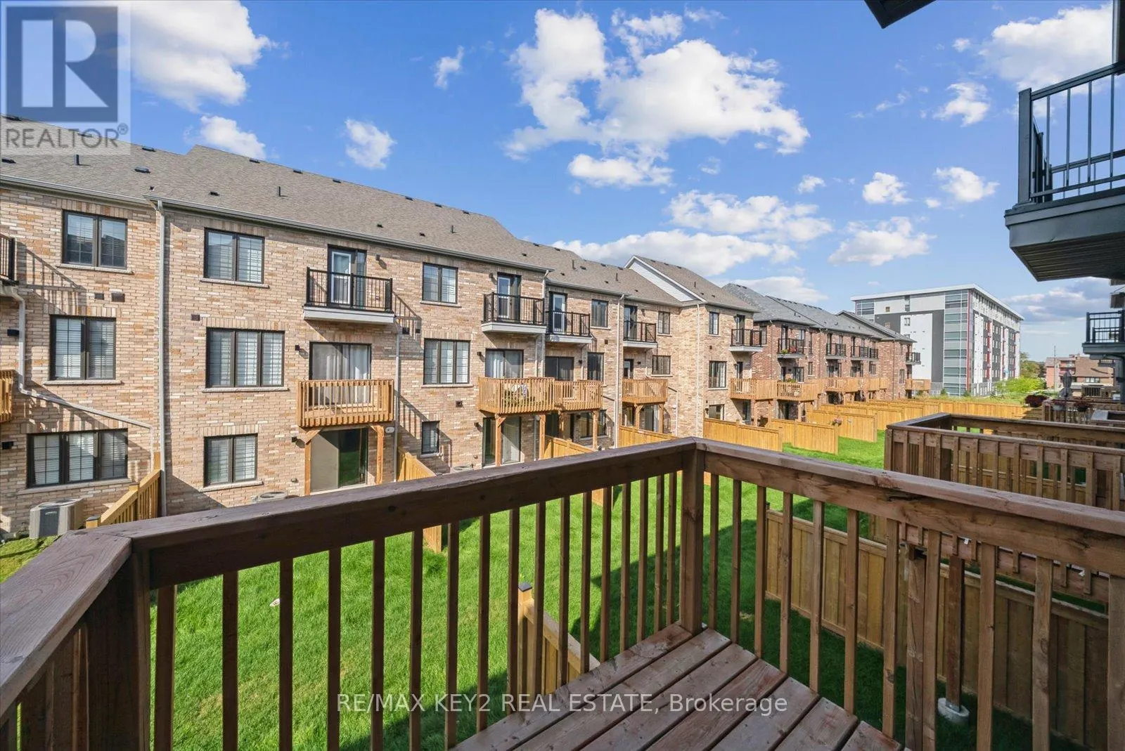 8 CALLOWAY WAY