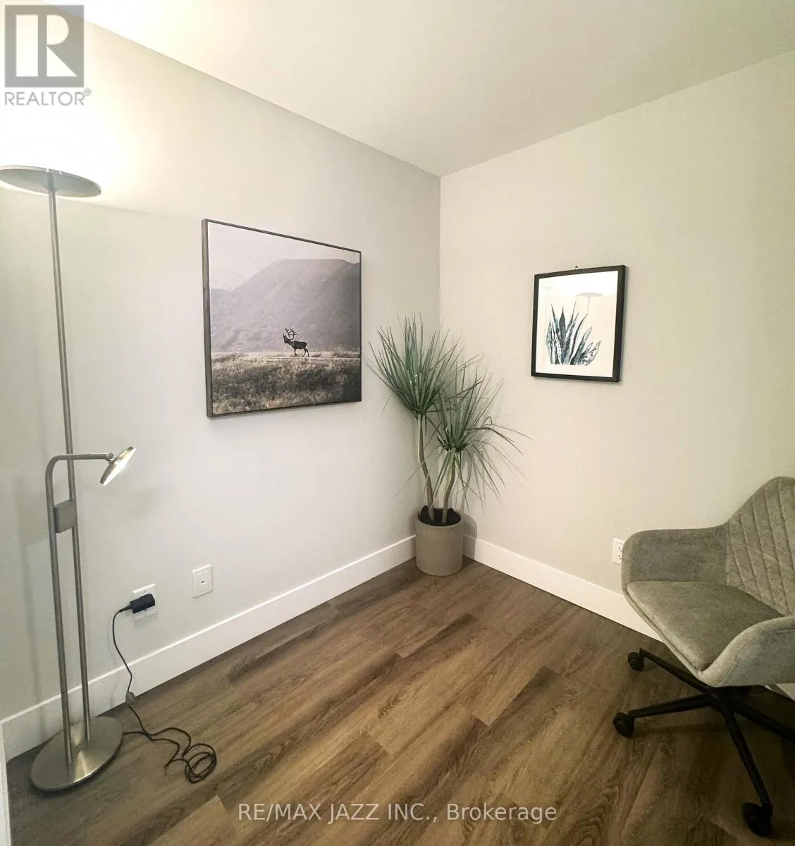 920 - 80 BOND STREET E, #920