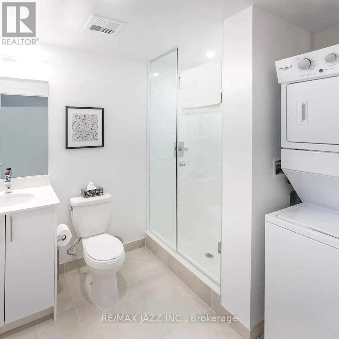 204 - 80 BOND STREET E, #204