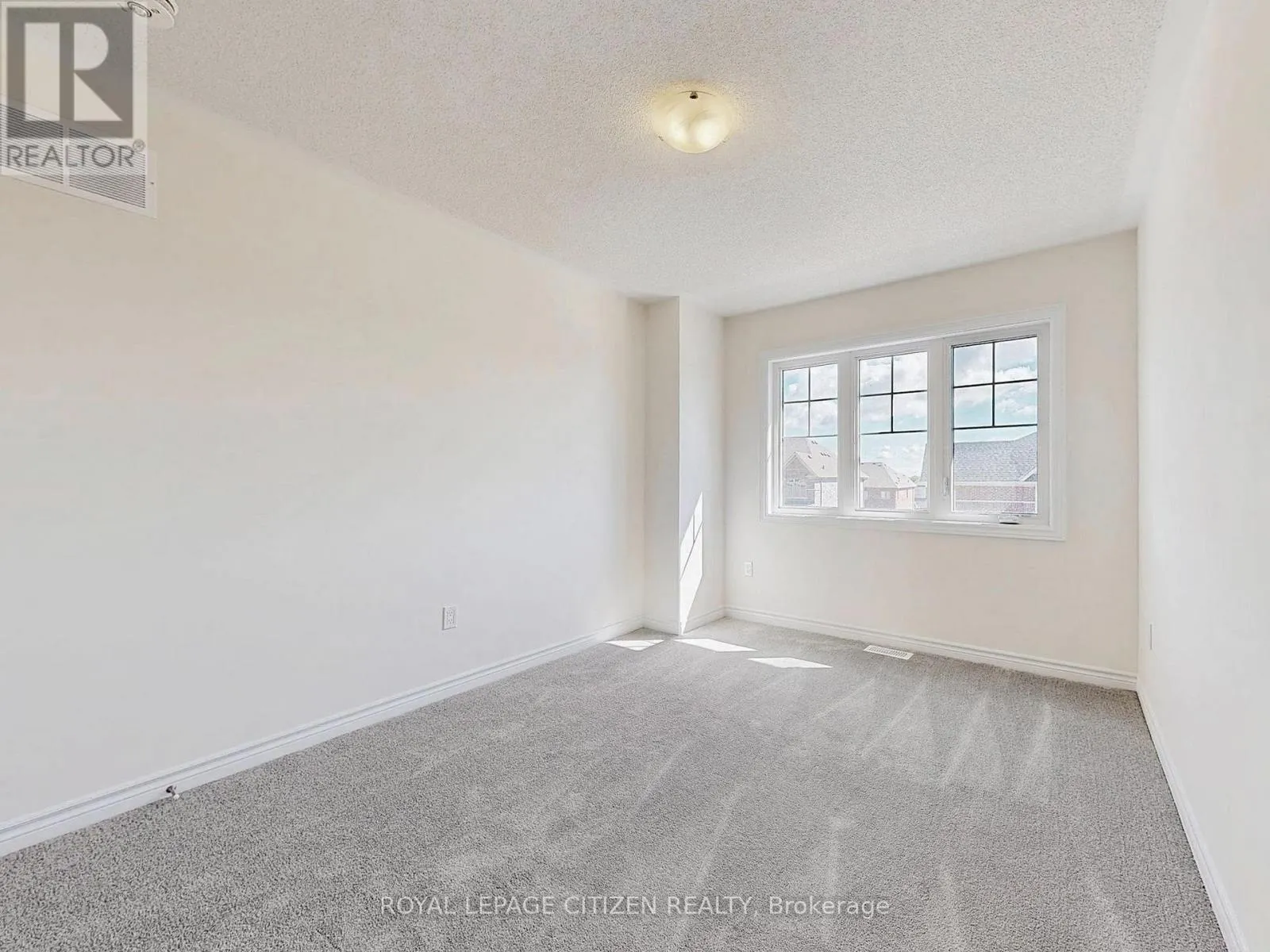 146 NORTH GARDEN BOULEVARD