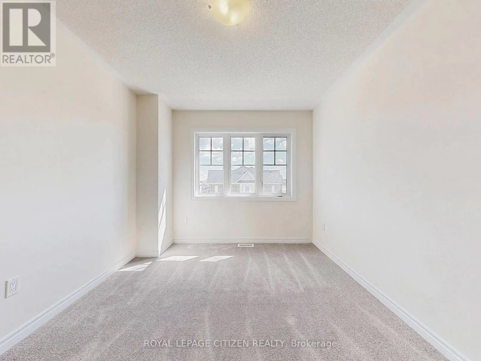 146 NORTH GARDEN BOULEVARD